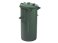 Poubelles en plastique et en métal