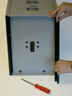 Couvercle pour le bord inférieur des armoires de la série BISLEY A3