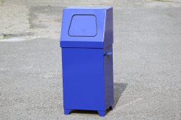 Poubelle d'extérieur avec rabat 1023