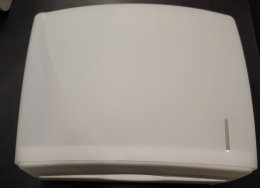 Distributeur d'essuie-mains C-Z-V