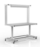 Table à hauteur réglable électriquement en profilés d'aluminium 1600 x 800