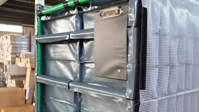 Chariot logistique avec inserts textiles