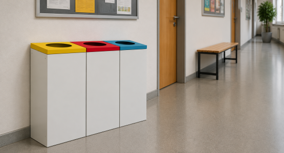 Poubelles en métal