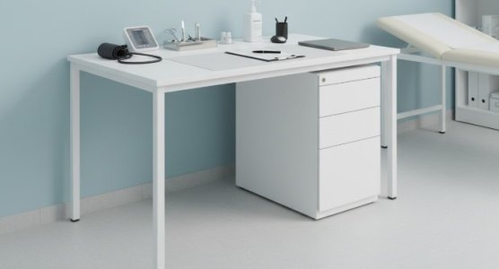 Tables et conteneurs