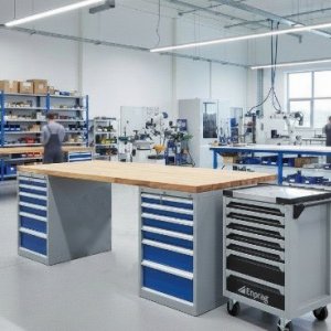 Équipement pour l'atelier et l'industrie